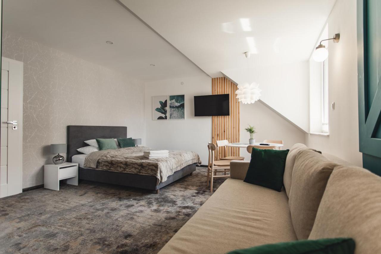 Livin Leba Hotel Kültér fotó