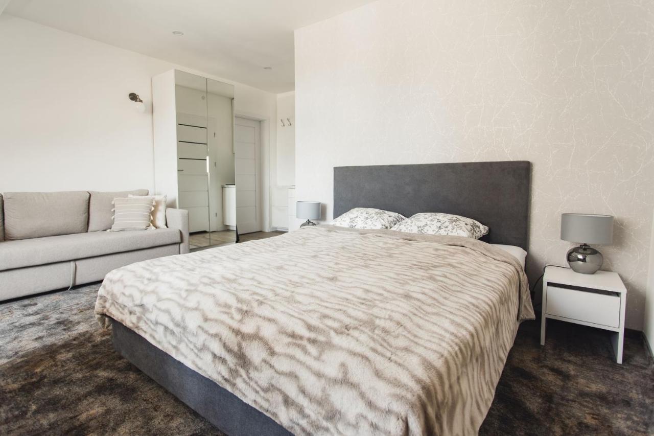 Livin Leba Hotel Kültér fotó